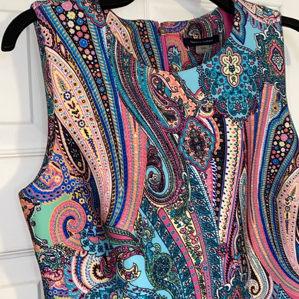 Tommy Hilfiger Blue Pink Paisley Print Scuba Lined Sheath Dress - Picture 5 of 11